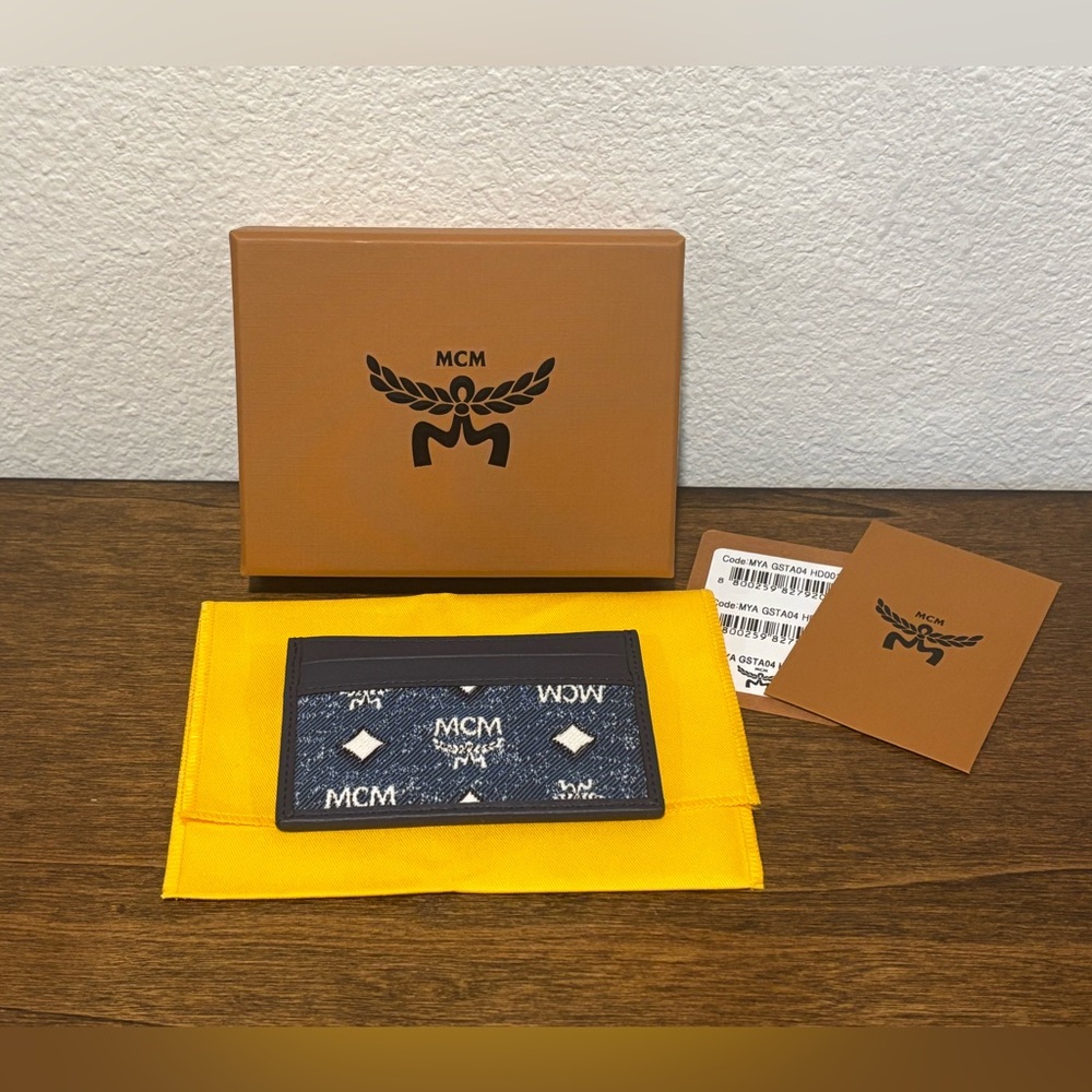 MCM Blue Logo Card Holder - Picture 7 of 7